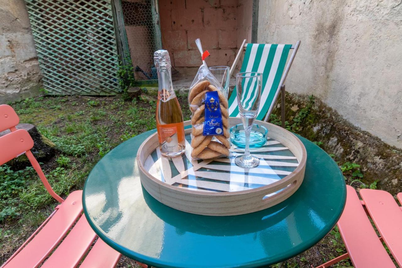 Little Gambetta Apartment Saumur Luaran gambar